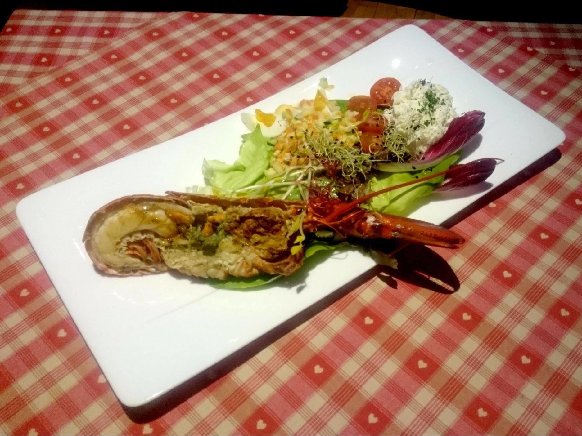奥瑟夫多尔餐厅酒店 斯特拉斯堡 外观 照片